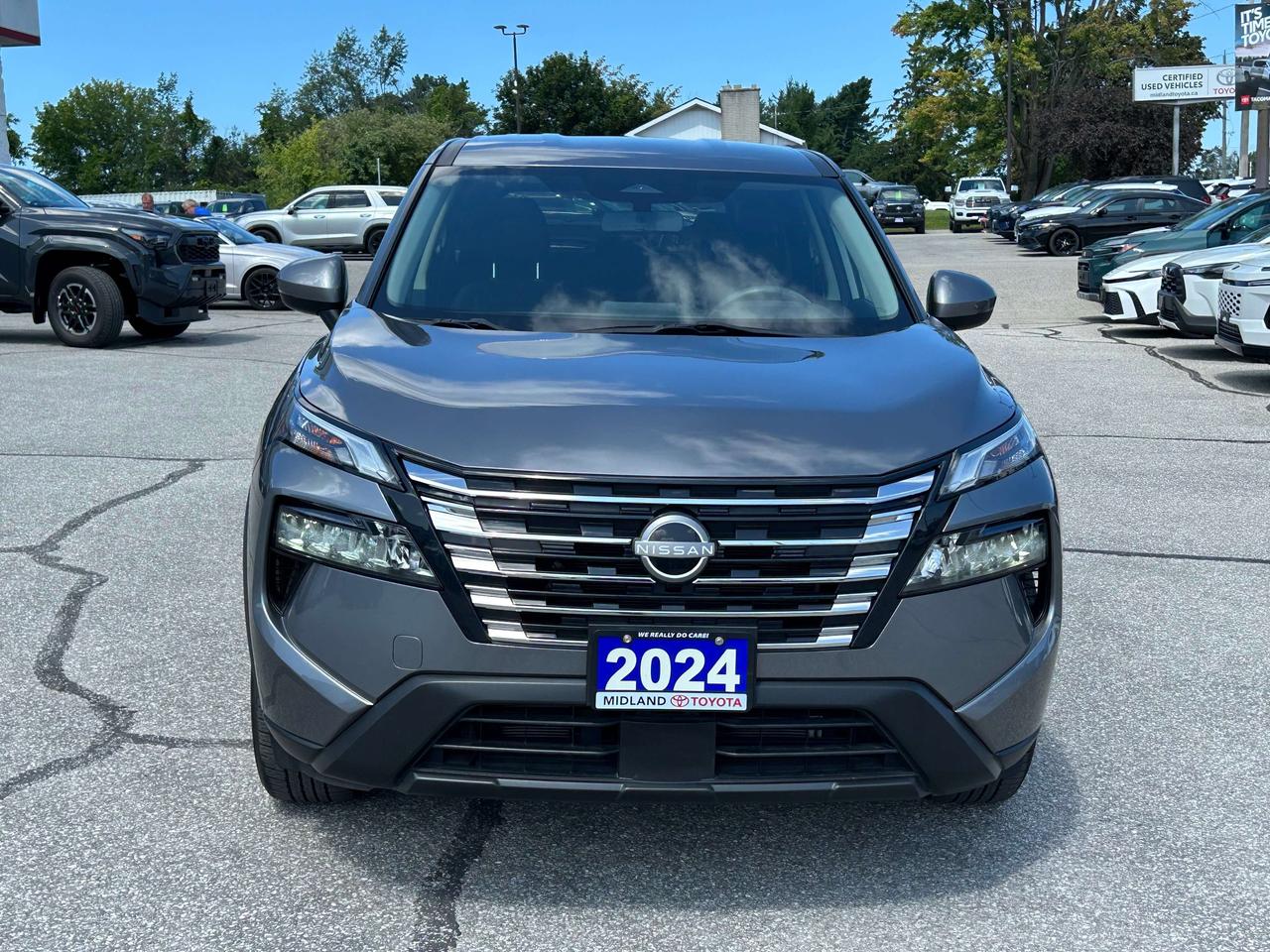 2024 Nissan Rogue S Photo