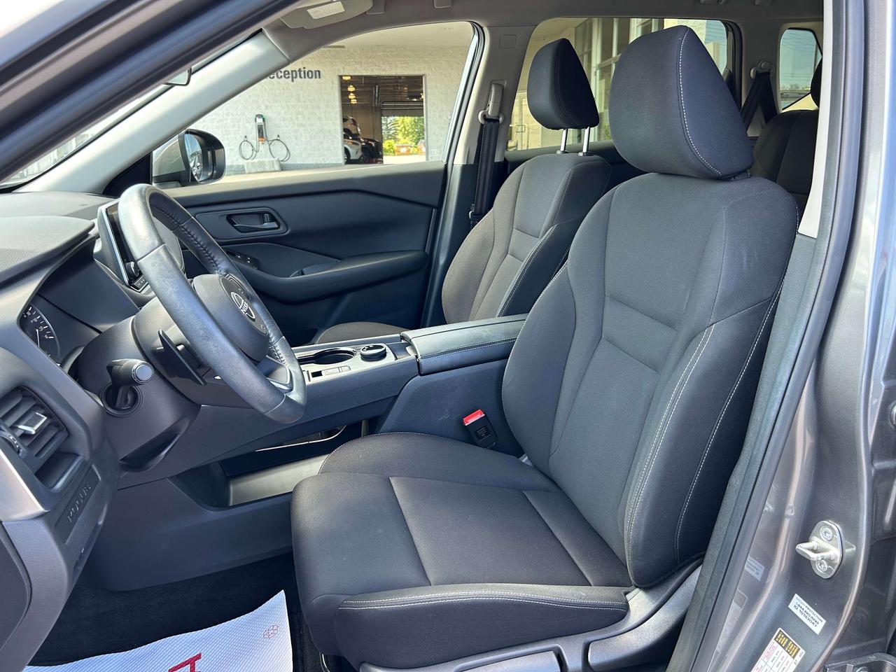 2024 Nissan Rogue S Photo