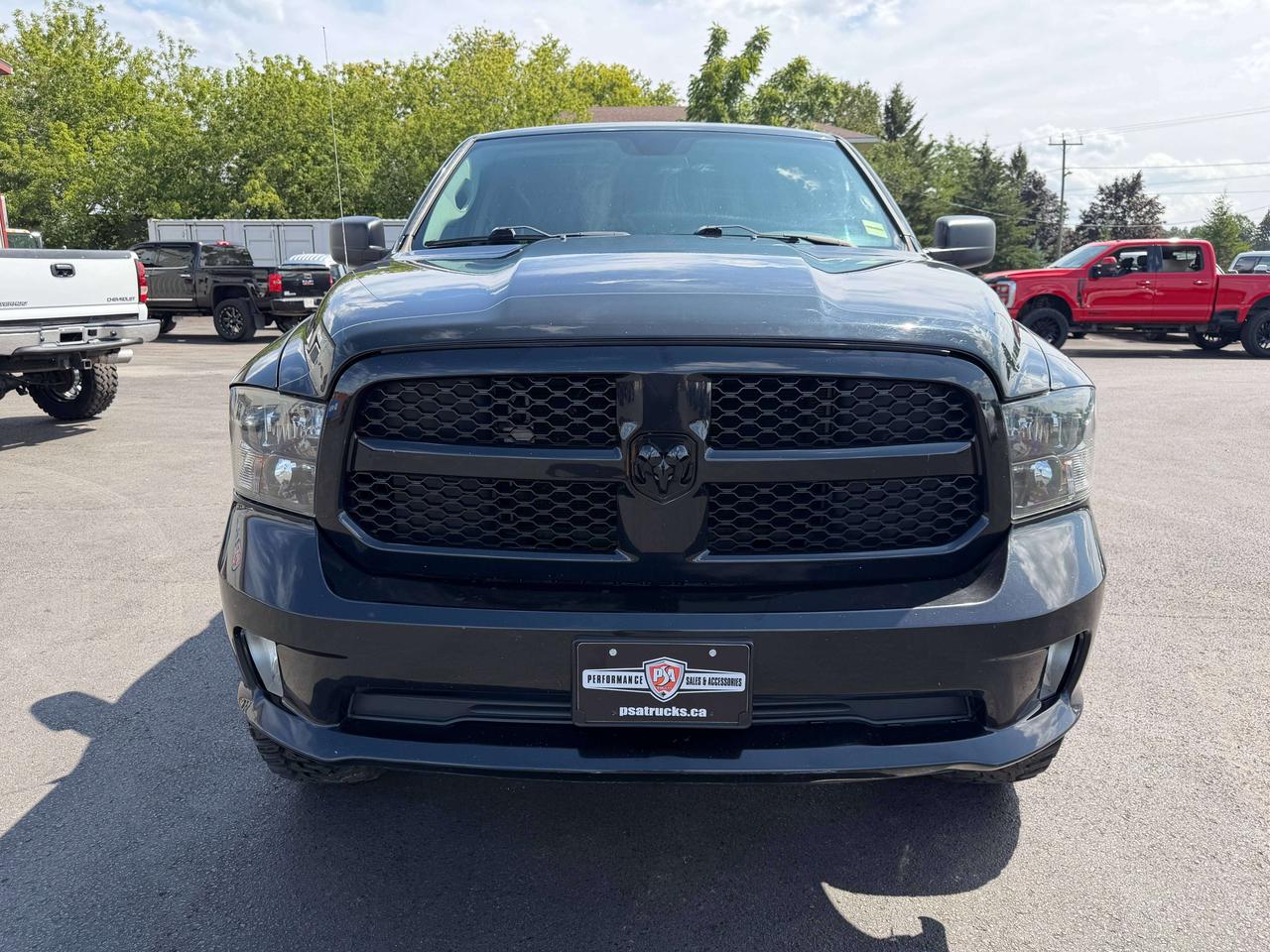 2017 RAM 1500 Express Photo