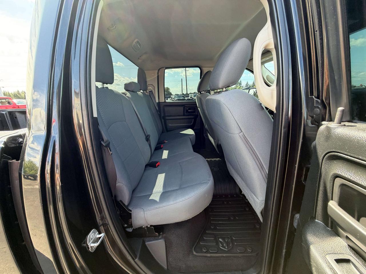2017 RAM 1500 Express Photo