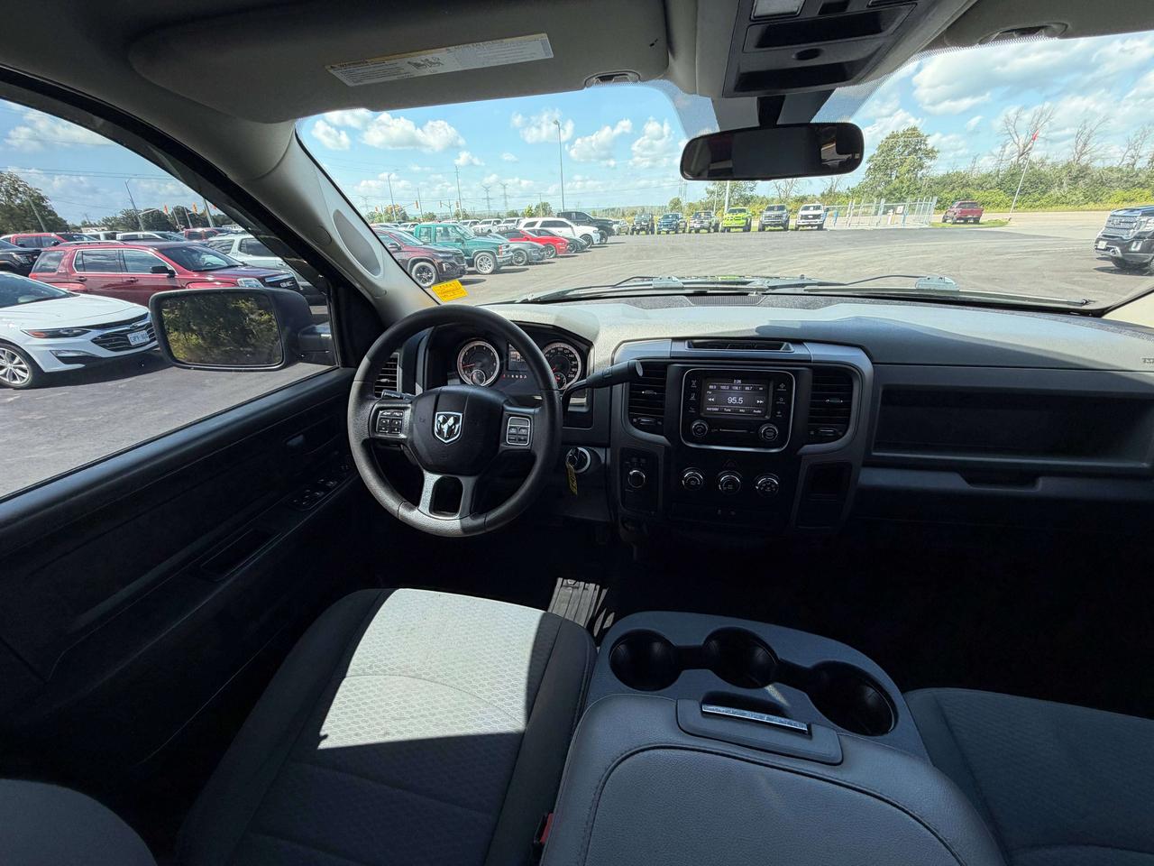2017 RAM 1500 Express Photo