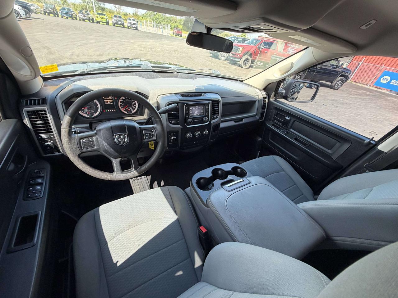 2017 RAM 1500 Express Photo