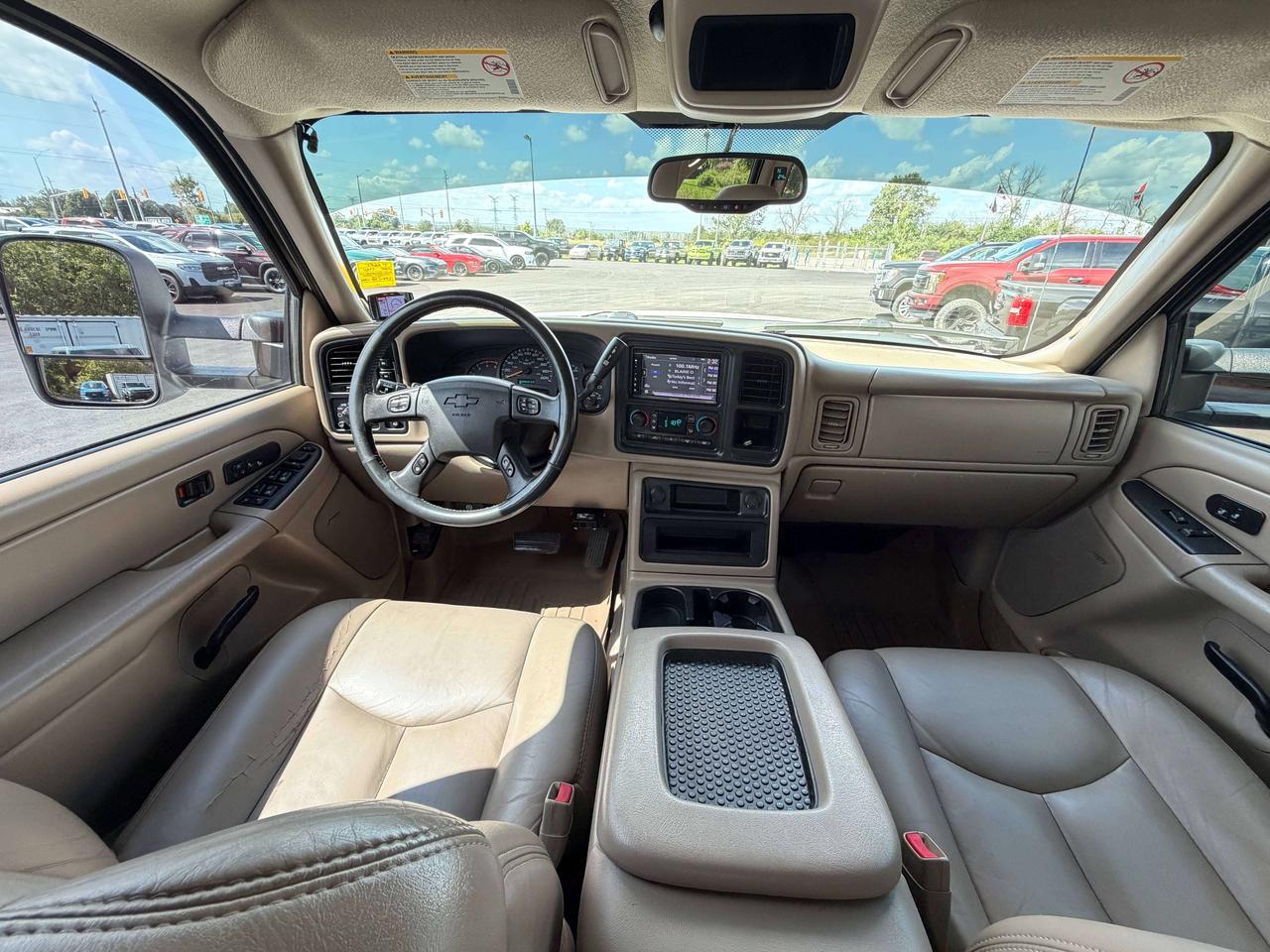2005 Chevrolet Silverado 2500 LT Photo