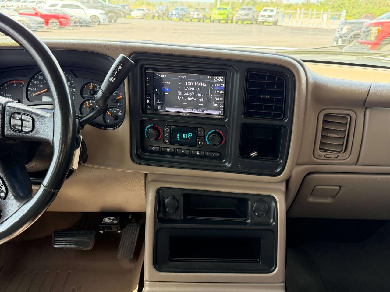 2005 Chevrolet Silverado 2500 LT Photo
