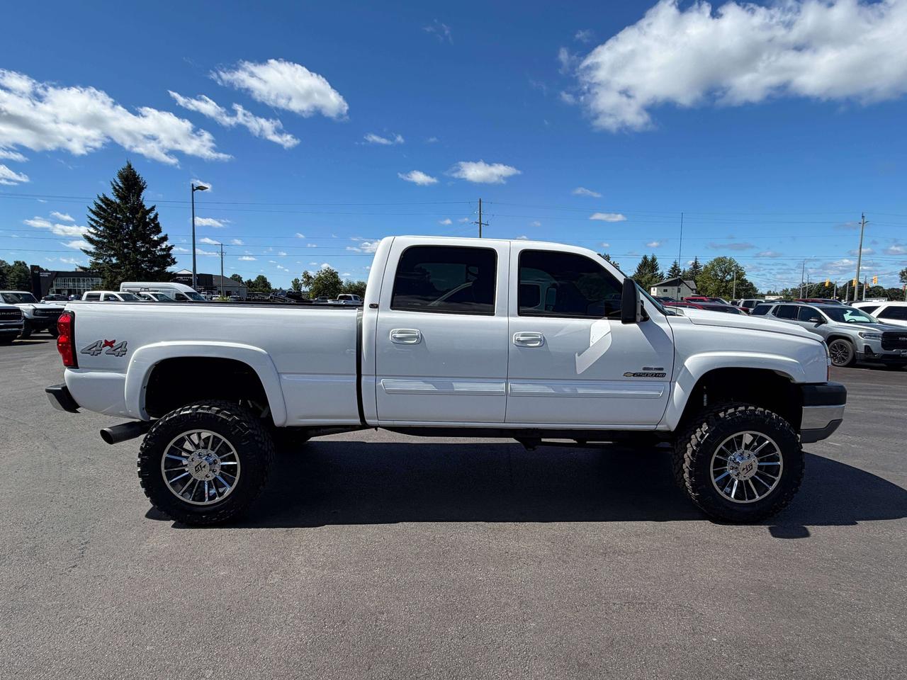 2005 Chevrolet Silverado 2500 LT Photo