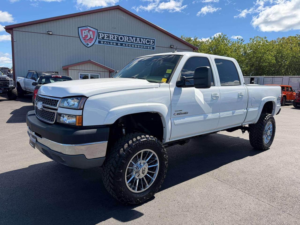 2005 Chevrolet Silverado 2500 LT Photo