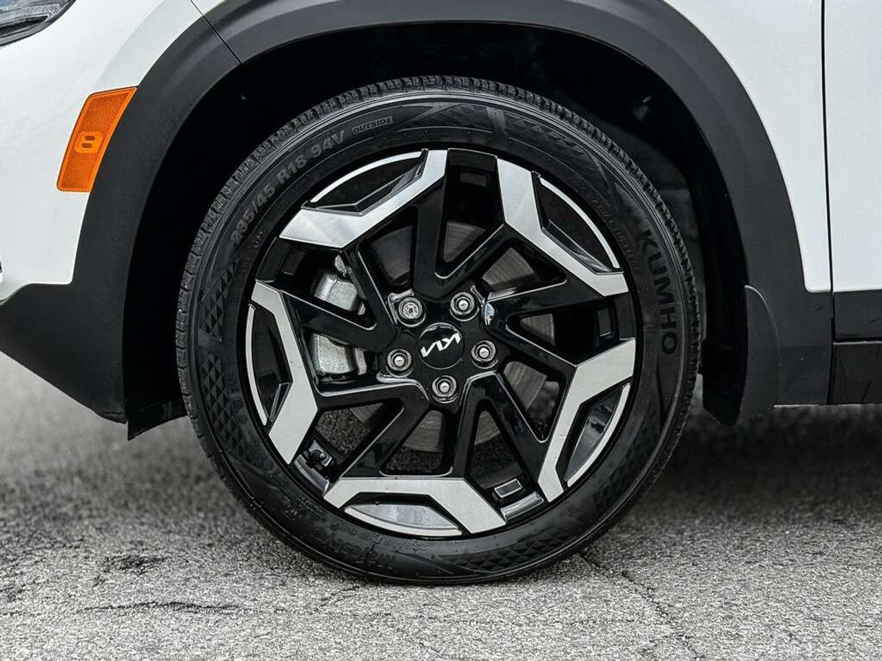 2026 Kia Seltos SX w/Black Interior   AWD   HEATED/VENTED LEATHER Photo