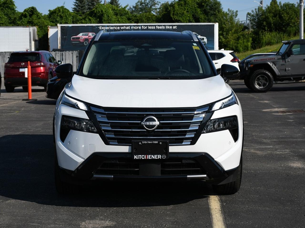 2026 Nissan Rogue Platinum    Leather   Roof   Navi   360 Cam   Alloys Photo