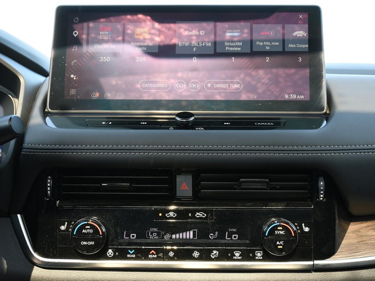 2026 Nissan Rogue Platinum    Leather   Roof   Navi   360 Cam   Alloys Photo