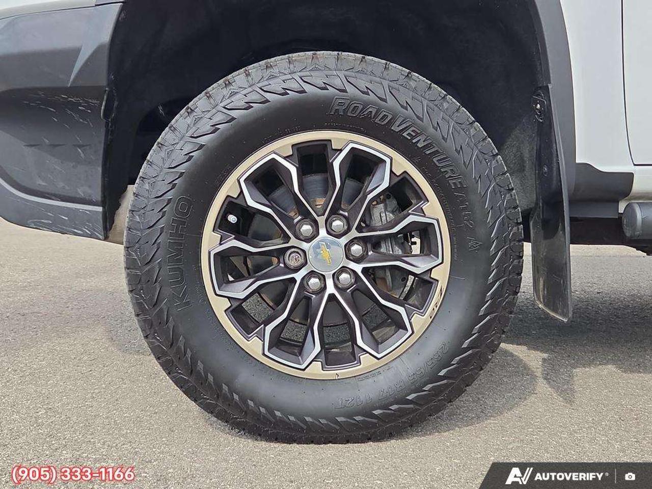 2019 Chevrolet Colorado ZR2 Apple CarPlay & Android Auto • Leather Seating • Remote Start System • Built-In Wi-Fi Hotspot • Heated Front Seats • Photo