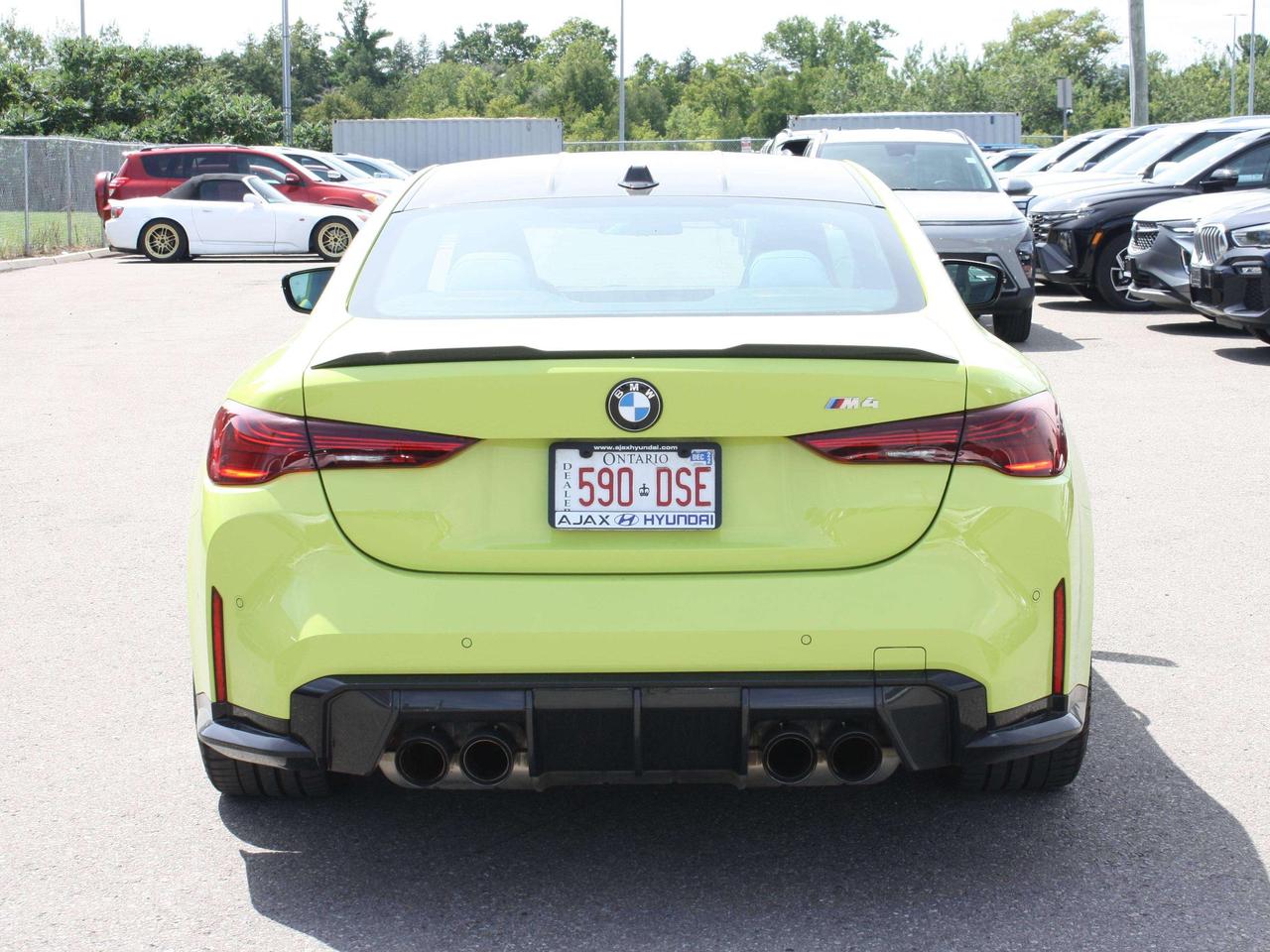 2025 BMW M4 6-Speed / Carbon Buckets / Carbon Package Photo