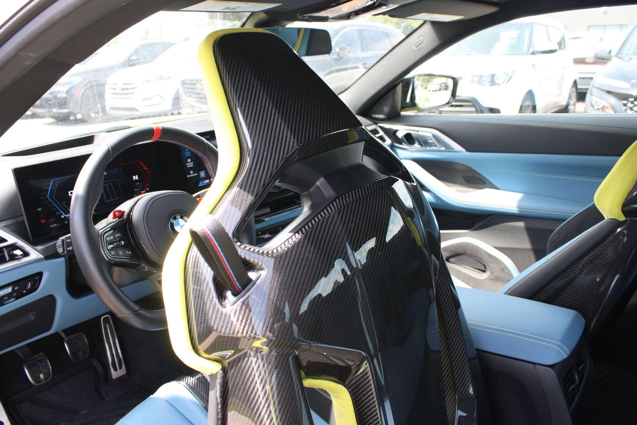 2025 BMW M4 6-Speed / Carbon Buckets / Carbon Package Photo