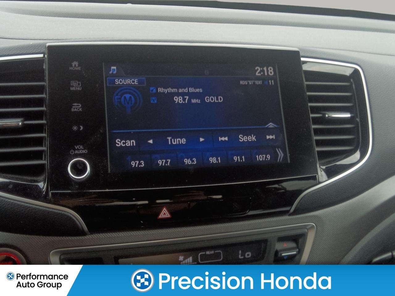 2023 Honda Ridgeline Sport Sunroof CarPlay Heated Seats Rear Camera Photo