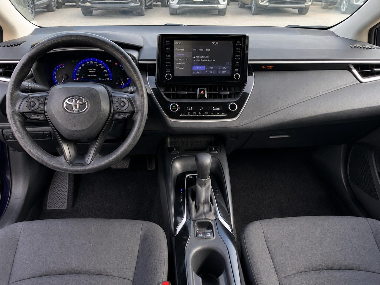 2022 Toyota Corolla LE Photo