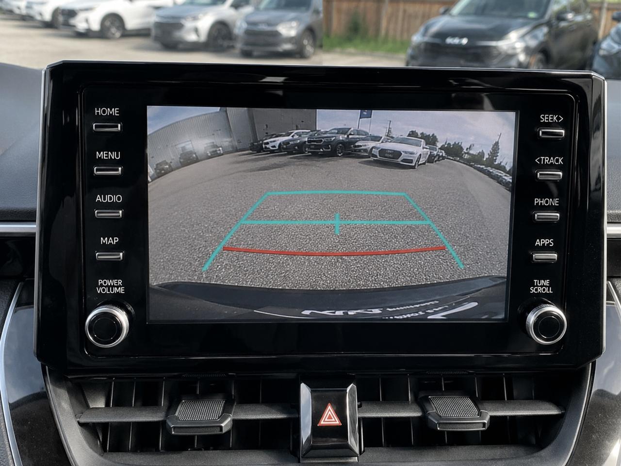 2022 Toyota Corolla LE Photo