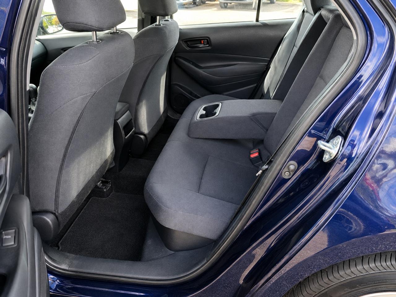 2022 Toyota Corolla LE Photo