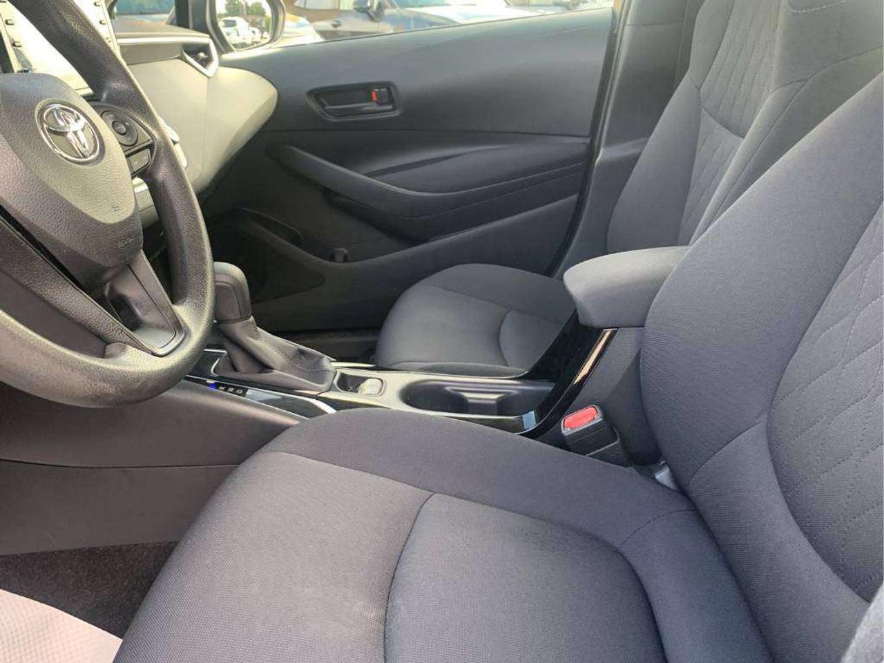 2022 Toyota Corolla LE Photo