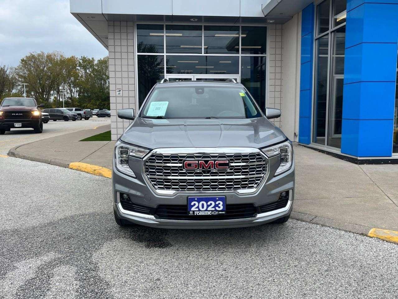 2023 GMC Terrain DENALI CPO RATES APPLY @ 3.99%-5.49% OAC Photo5