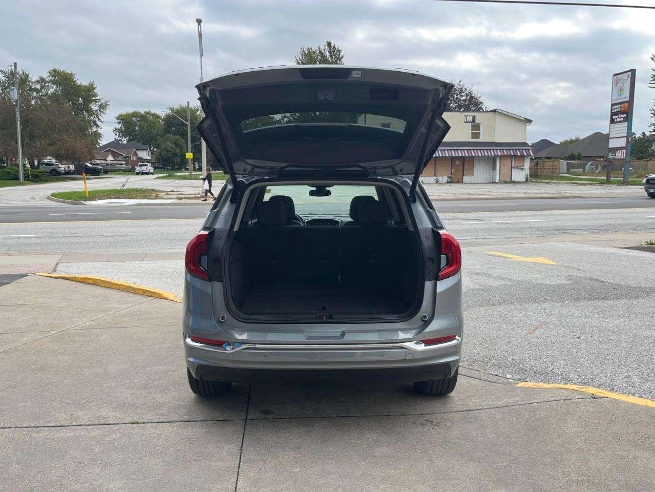 2023 GMC Terrain DENALI CPO RATES APPLY @ 3.99%-5.49% OAC Photo