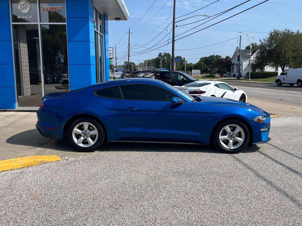 2018 Ford Mustang ECOBOOST MATURE OWNER Photo
