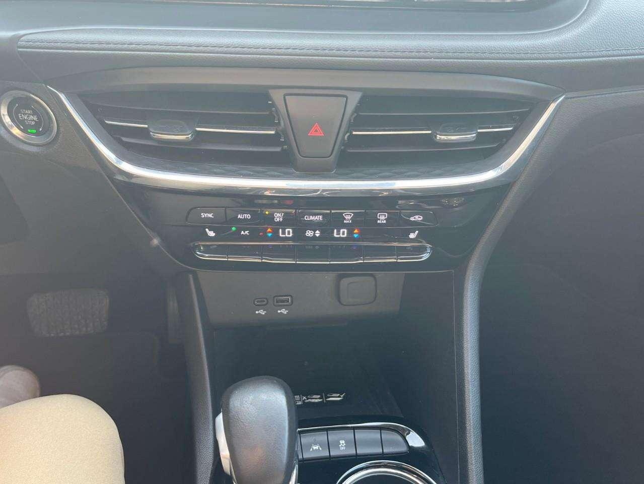 2024 Buick Encore AVENIR CPO RATES APPLY @ 3.99%-5.49% OAC Photo