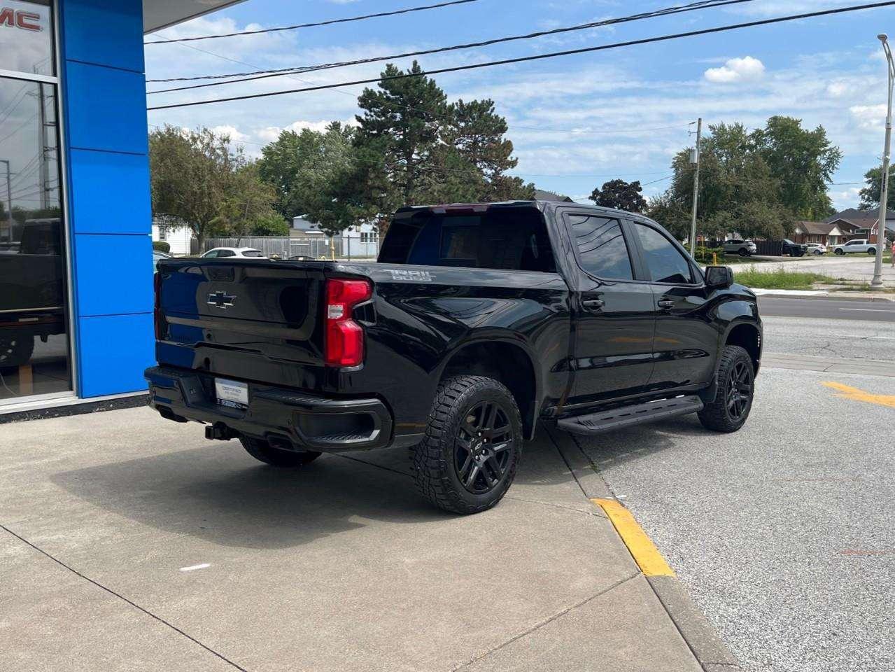 2025 Chevrolet Silverado 1500 LT TRAIL BOSS CPO RATES APPLY @ 0.99%-5.49% OAC Photo4