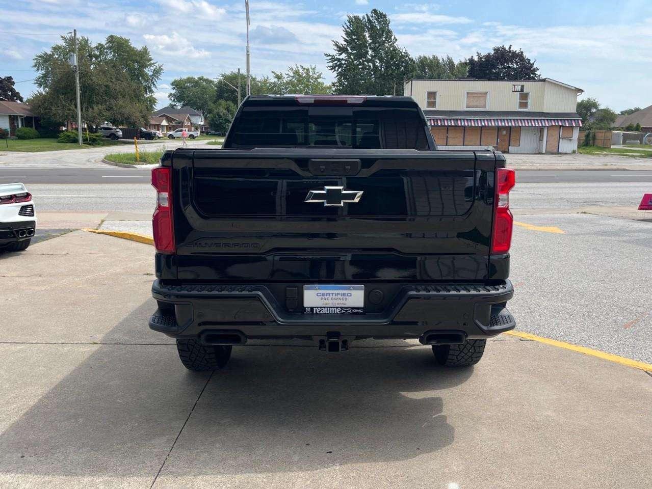 2025 Chevrolet Silverado 1500 LT TRAIL BOSS CPO RATES APPLY @ 0.99%-5.49% OAC Photo