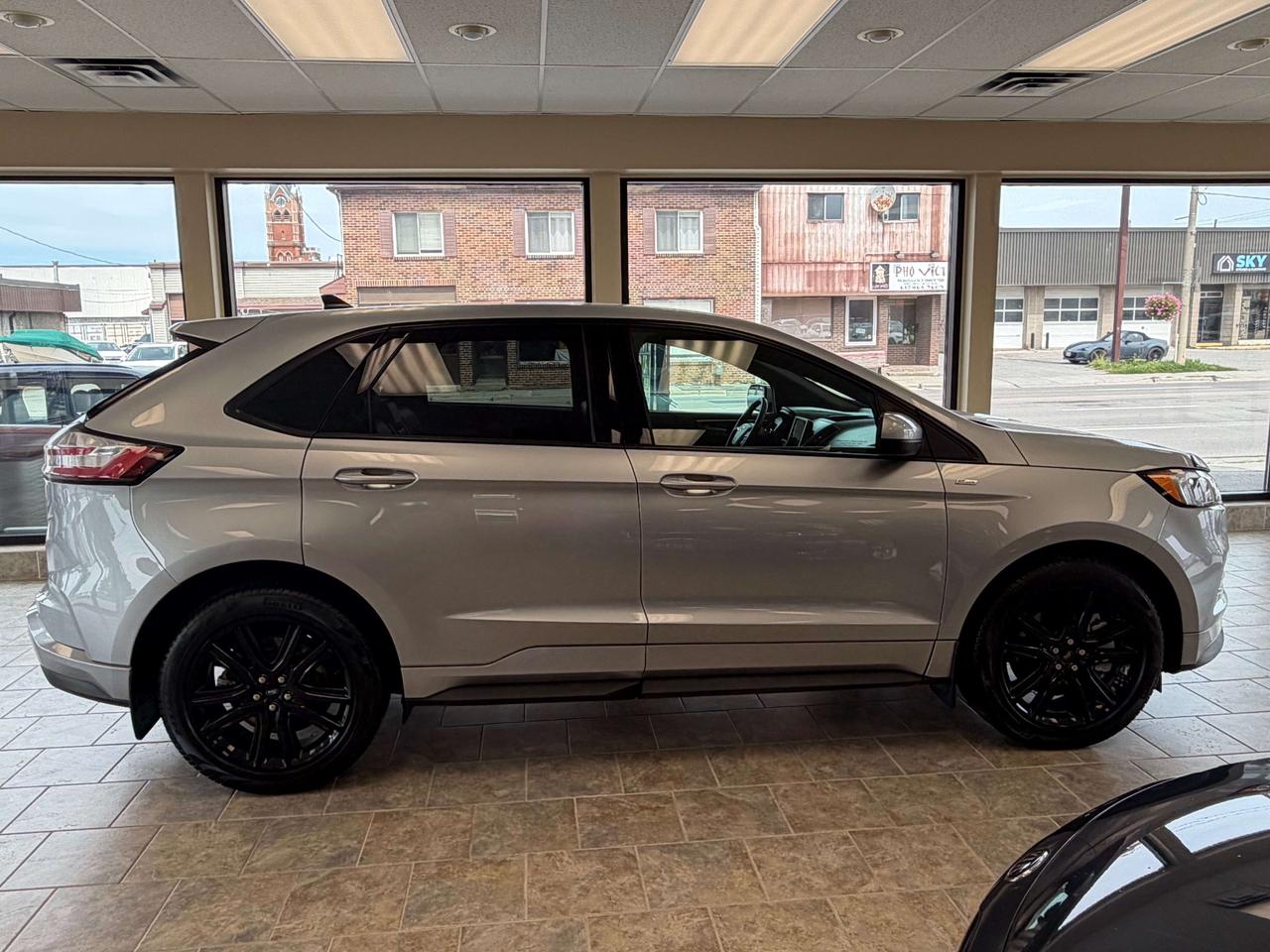 2022 Ford Edge ST Line Call Belleville @613-961-8848 for info Photo