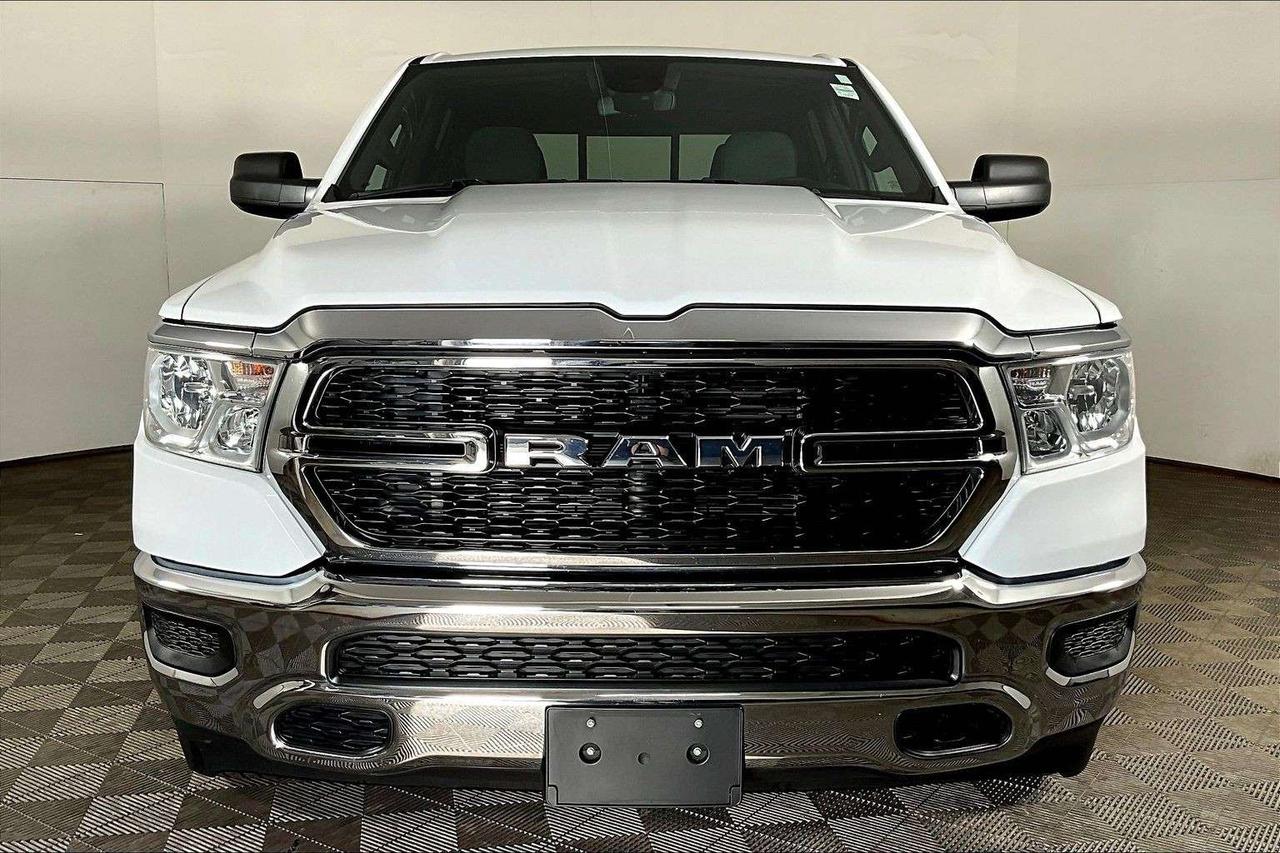 2022 RAM 1500 Tradesman 4x4 Crew Cab 6'4 Box Photo