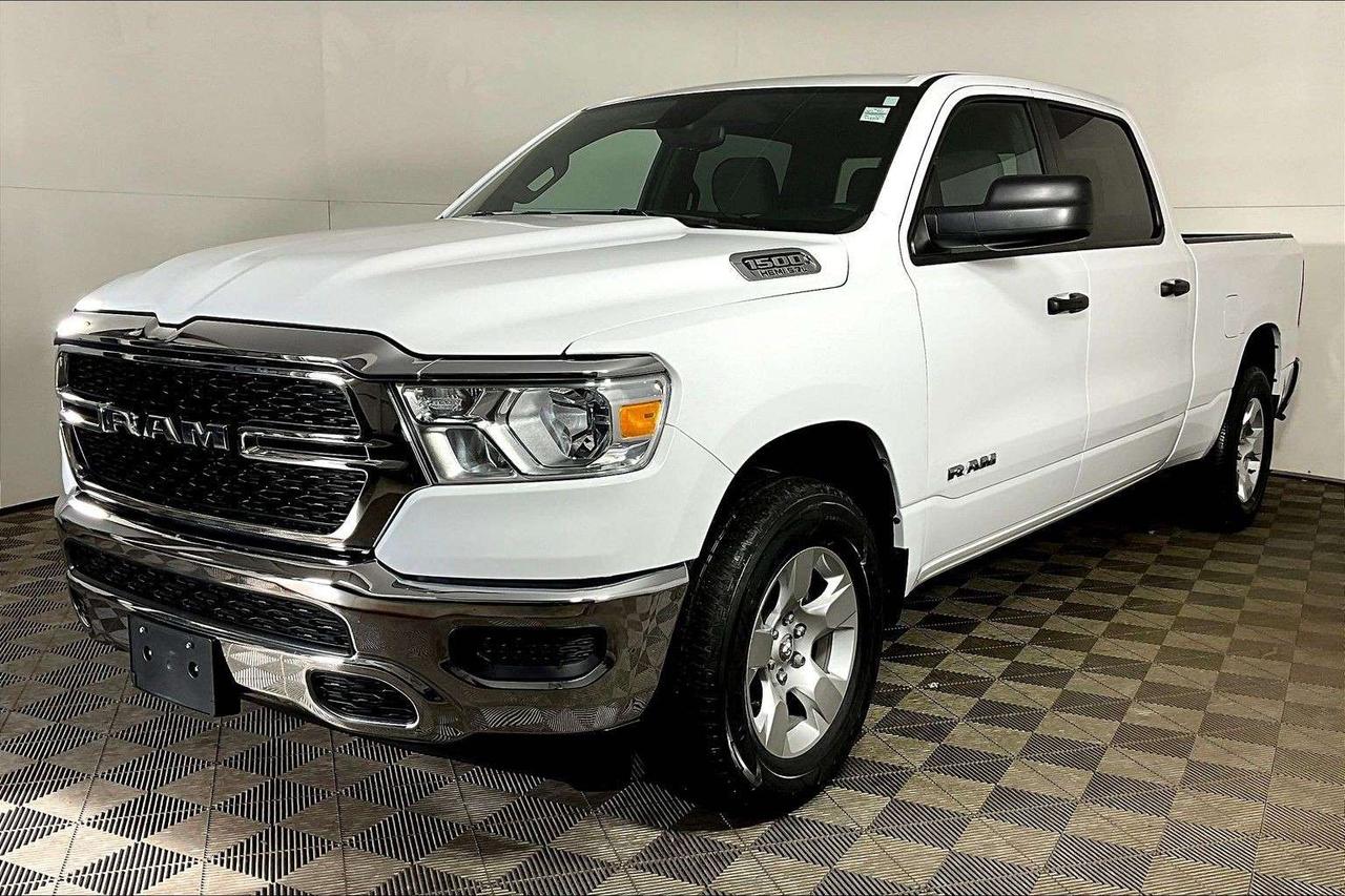 2022 RAM 1500 Tradesman 4x4 Crew Cab 6'4 Box Photo0