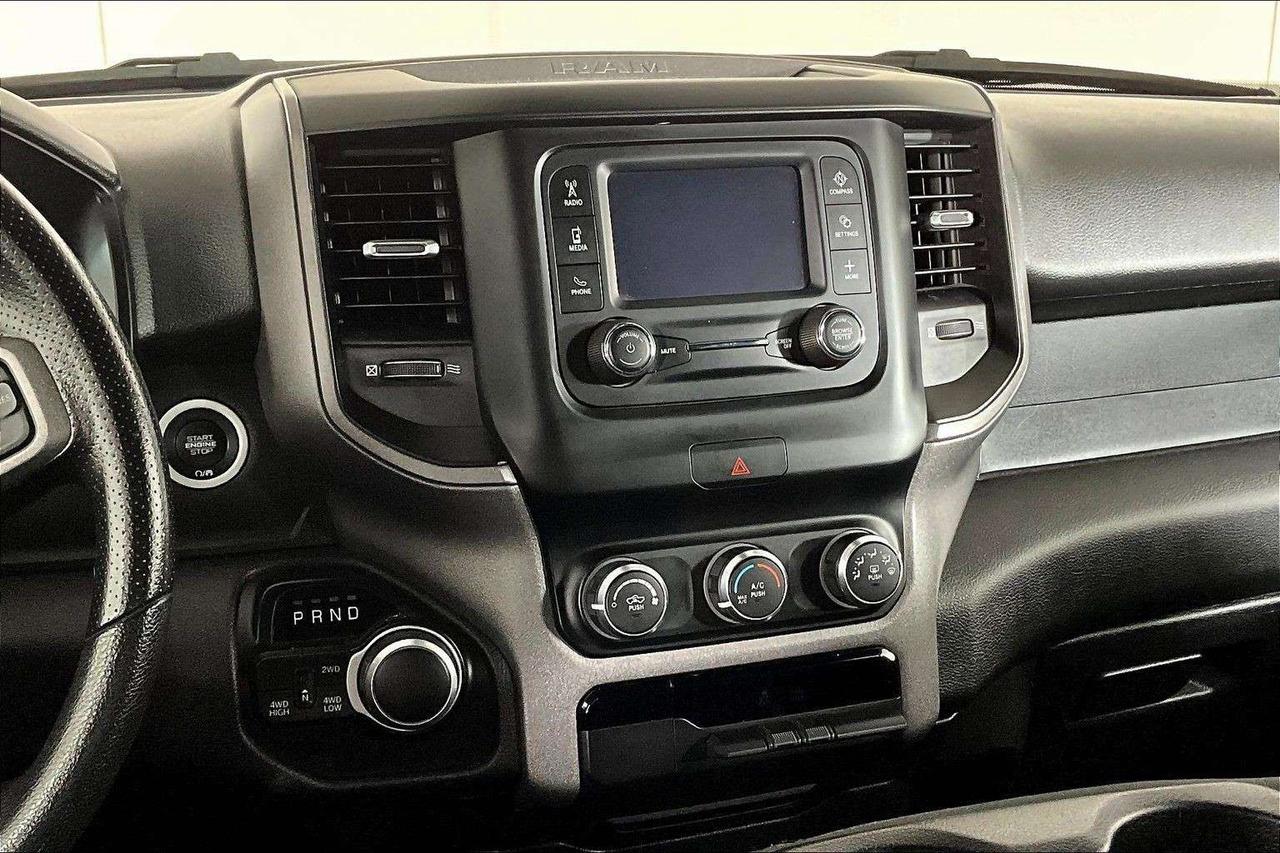 2022 RAM 1500 Tradesman 4x4 Crew Cab 6'4 Box Photo