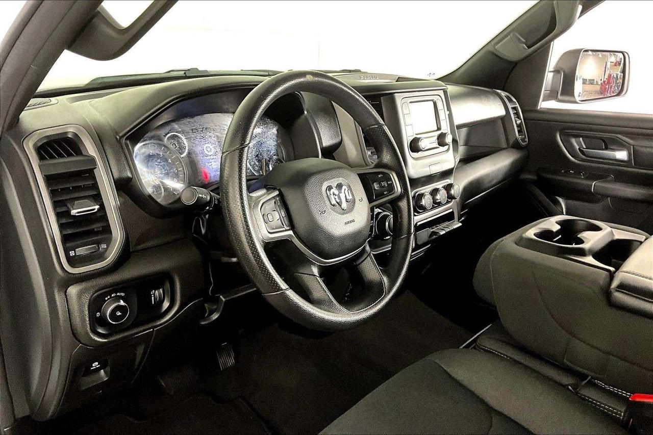 2022 RAM 1500 Tradesman 4x4 Crew Cab 6'4 Box Photo