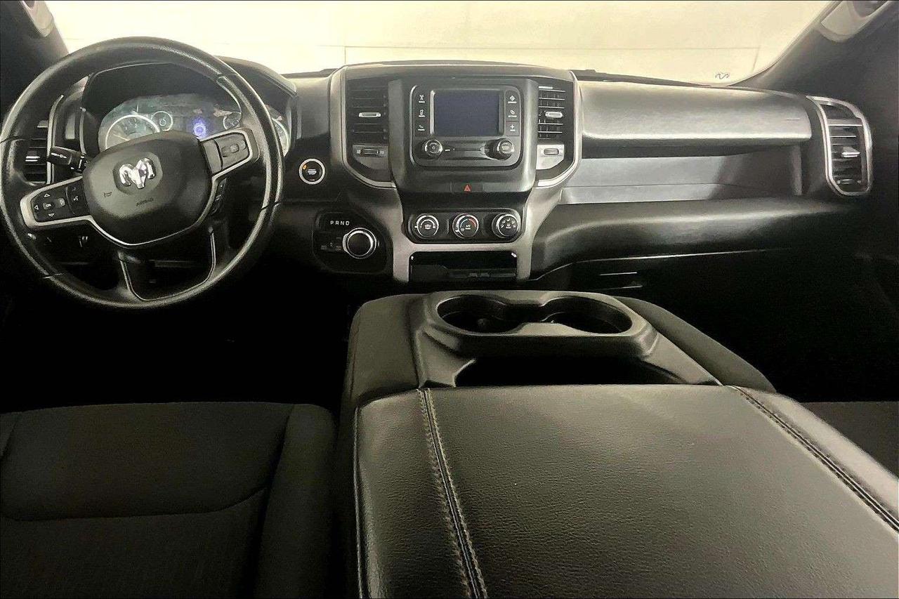 2022 RAM 1500 Tradesman 4x4 Crew Cab 6'4 Box Photo