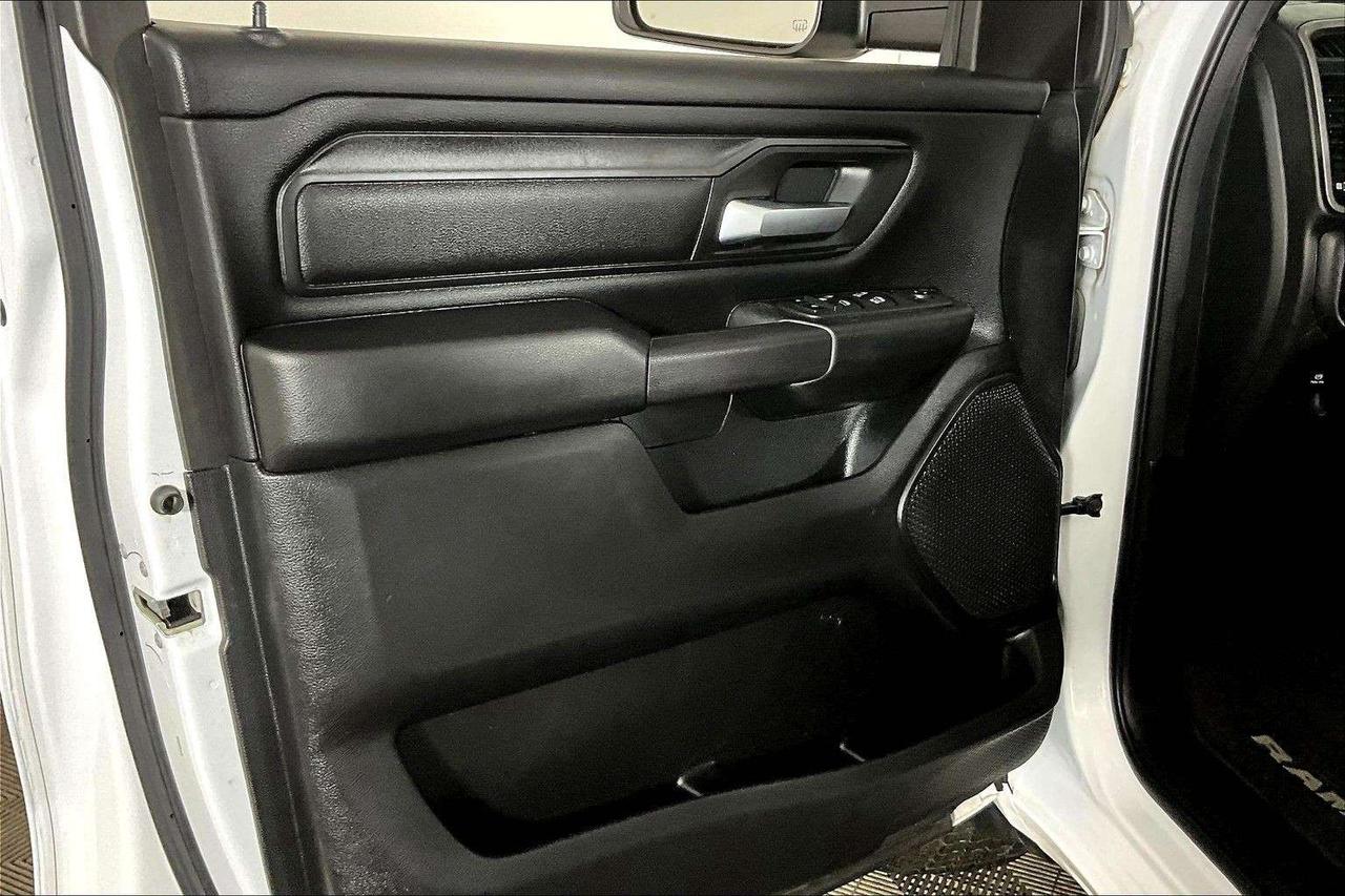 2022 RAM 1500 Tradesman 4x4 Crew Cab 6'4 Box Photo