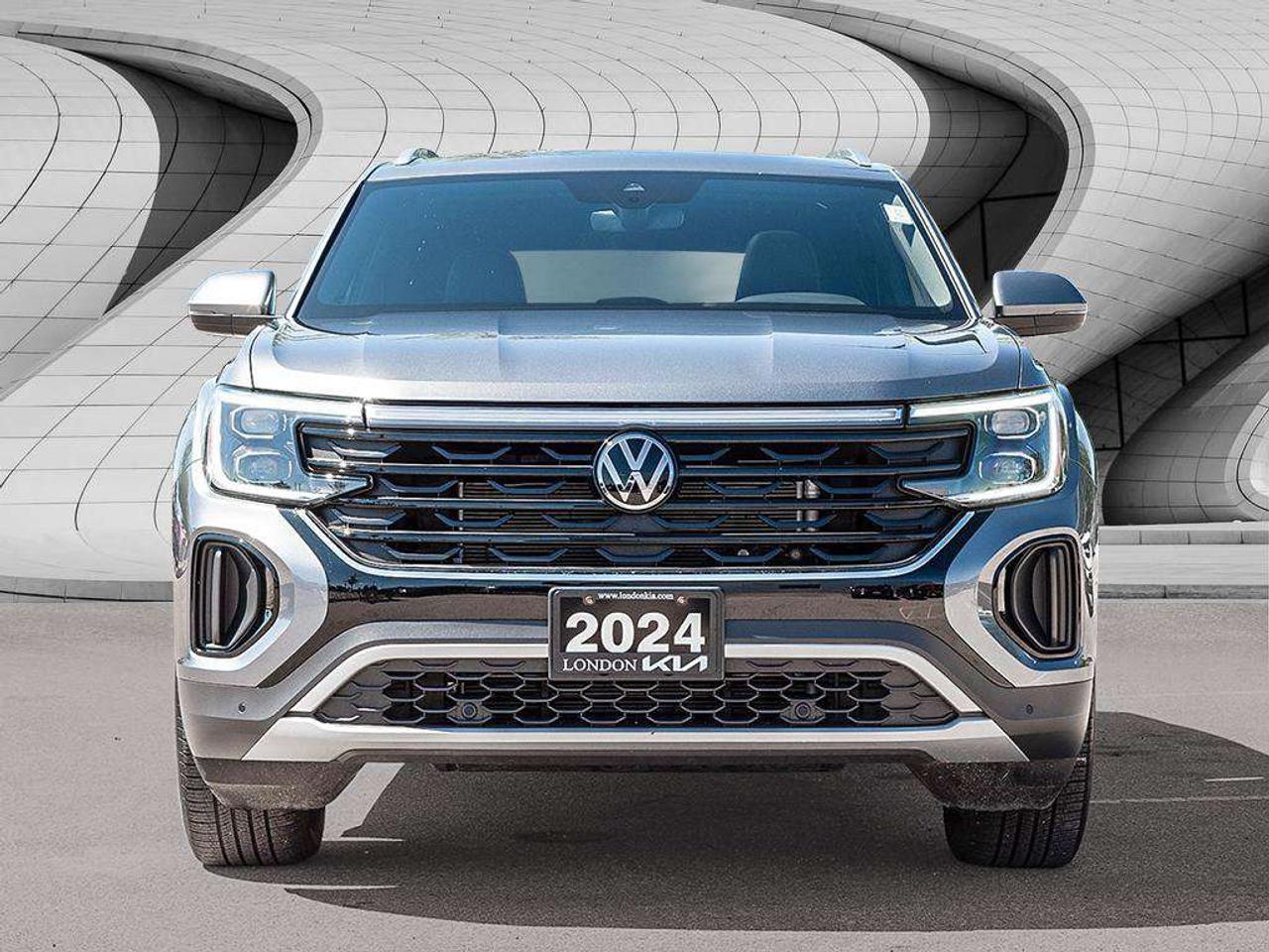 2024 Volkswagen Atlas Highline   AWD   Leather   Push Button   Heated Seats Photo