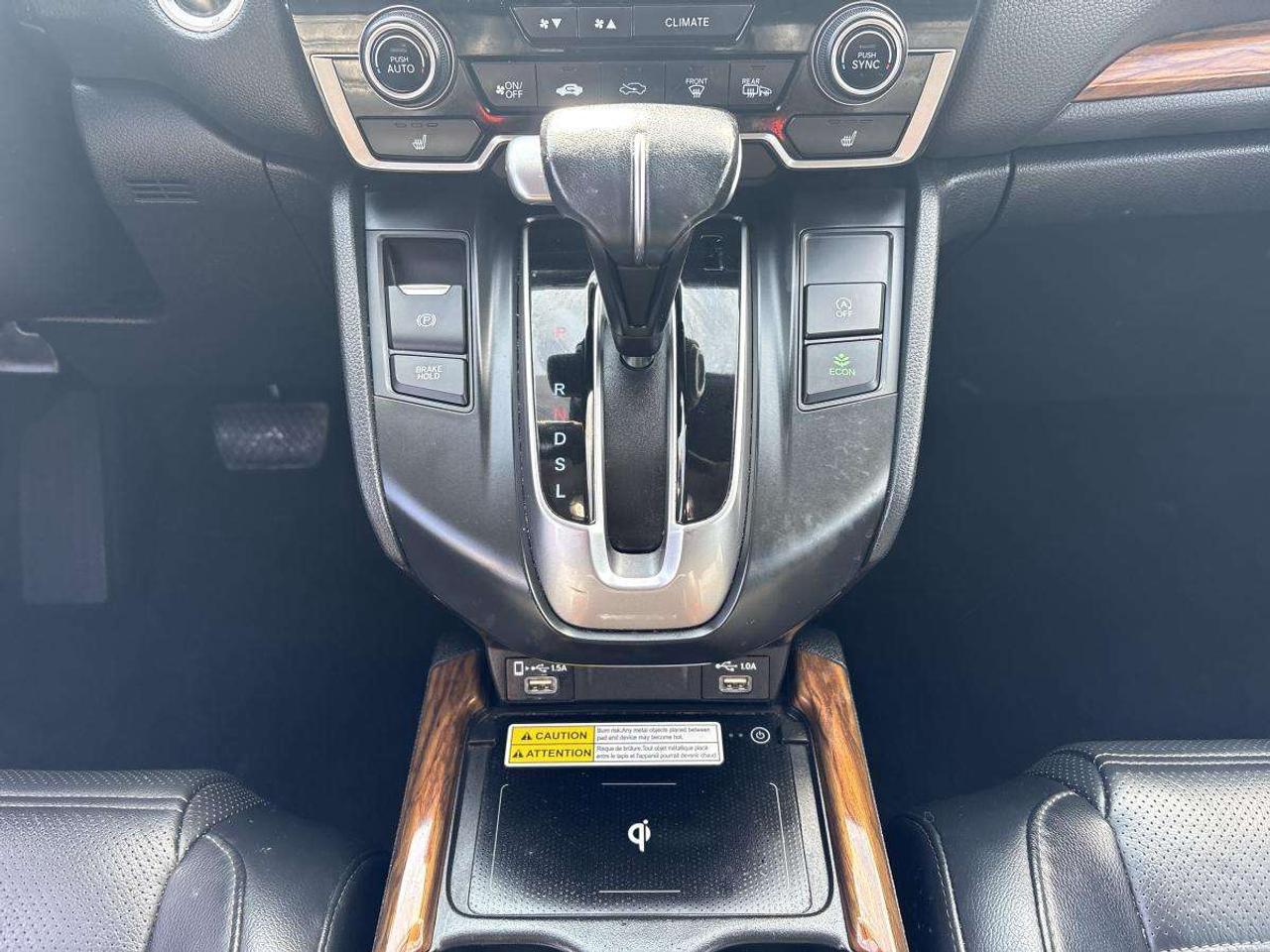 2020 Honda CR-V Touring FULLY LOADED Photo