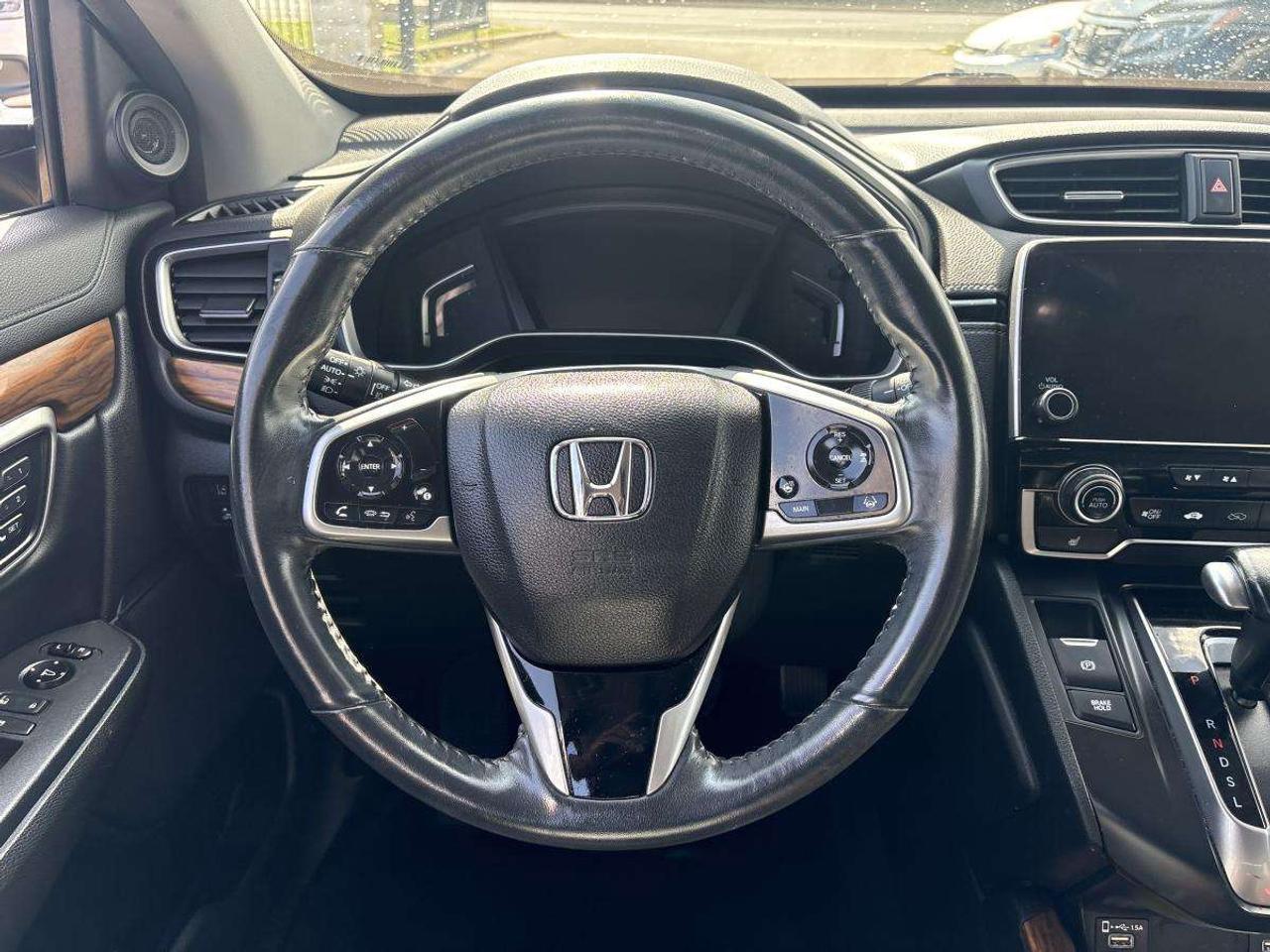 2020 Honda CR-V Touring FULLY LOADED Photo