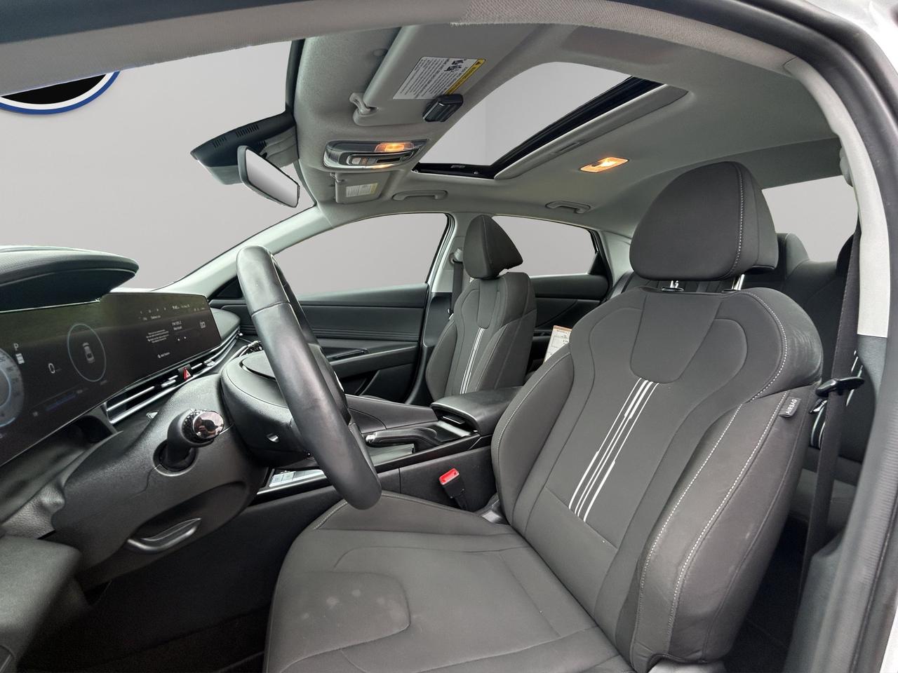 2025 Hyundai Elantra Preferred | Blind-Spot Monitoring | Collision Avoidance | Lane Management Photo