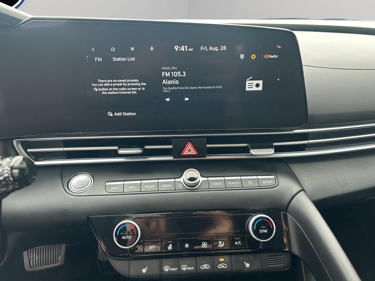 2025 Hyundai Elantra Preferred | Blind-Spot Monitoring | Collision Avoidance | Lane Management Photo