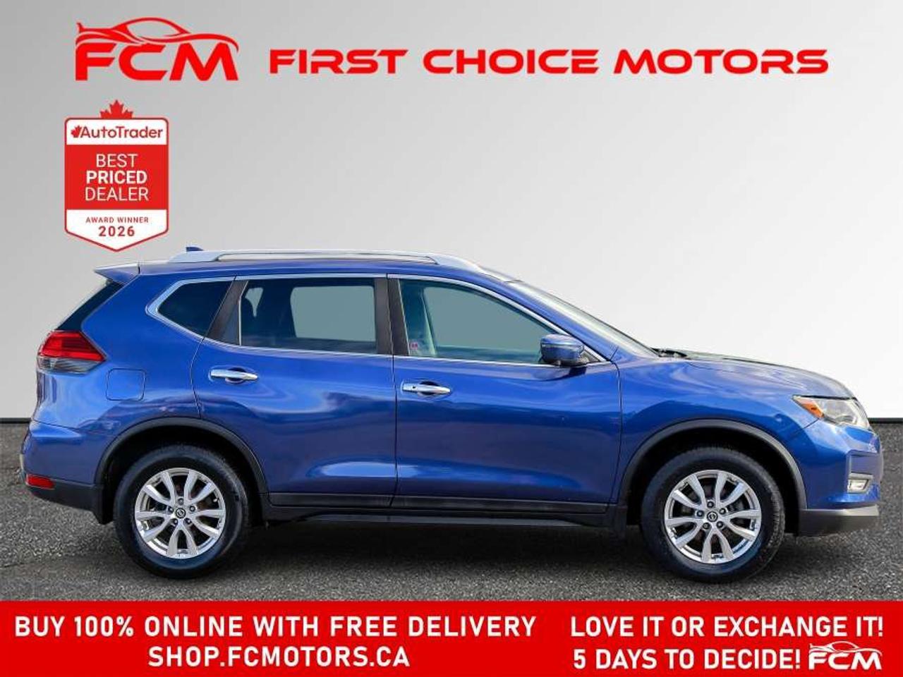 2017 Nissan Rogue SV AWD   FULLY CERTIFIED WITH WARRANTY Photo