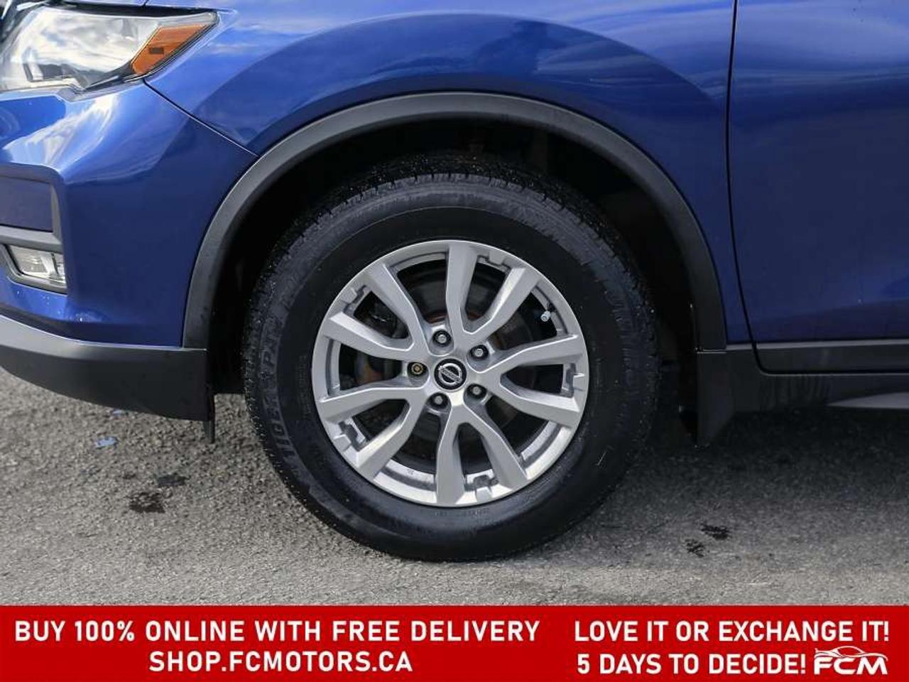2017 Nissan Rogue SV AWD   FULLY CERTIFIED WITH WARRANTY Photo