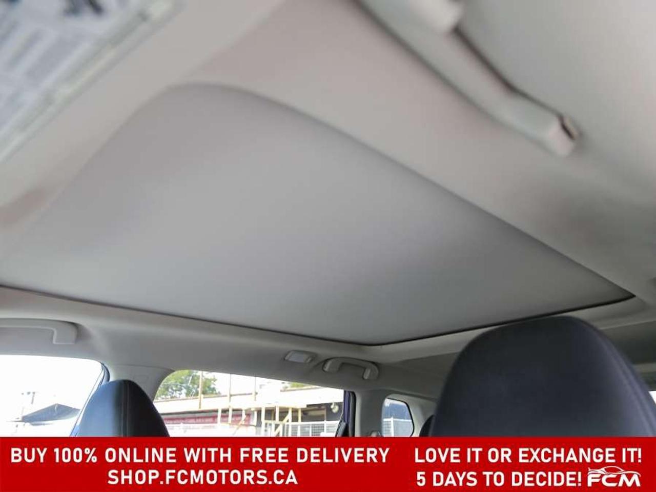 2017 Nissan Rogue SV AWD   FULLY CERTIFIED WITH WARRANTY Photo