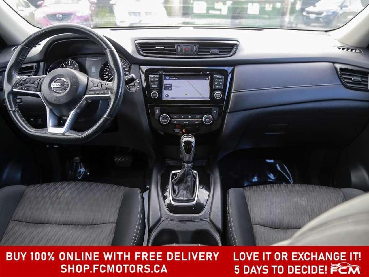 2017 Nissan Rogue SV AWD   FULLY CERTIFIED WITH WARRANTY Photo