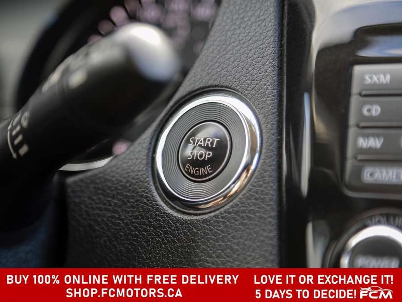 2017 Nissan Rogue SV AWD   FULLY CERTIFIED WITH WARRANTY Photo