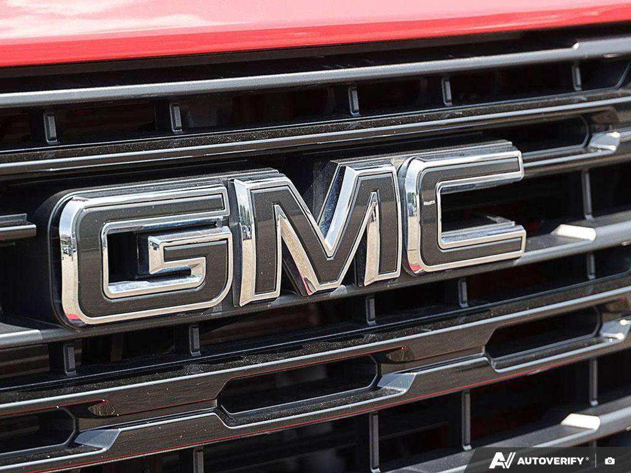 2024 GMC Sierra 1500 ELEVATION, 5.3L V8, 4X4, X31 PKG, ALLOYS, CLOTH, 1-OWNER, MACMASTER ORIGINAL, CERTIFIED PREOWNED! Photo