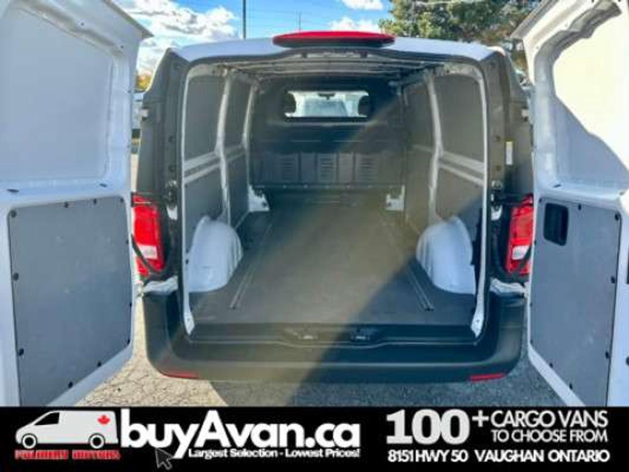 2023 Mercedes-Benz Metris 135WB  Extended + Divider *NO ACCIDENTS* Photo