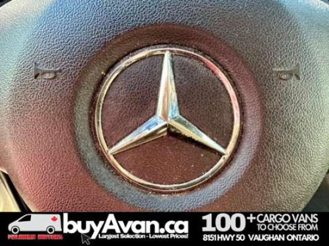 2023 Mercedes-Benz Metris 135WB  Extended + Divider *NO ACCIDENTS* Photo