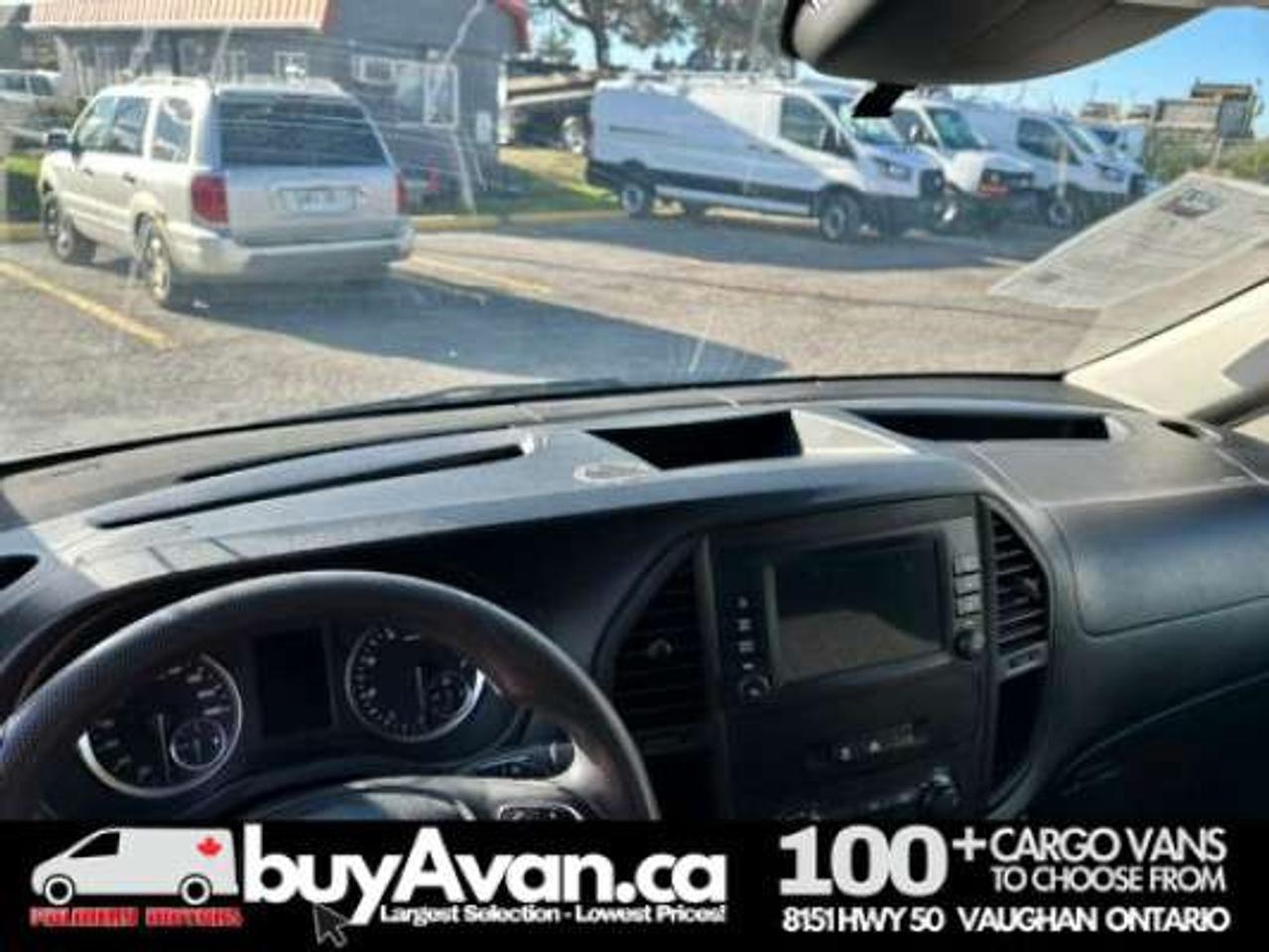 2023 Mercedes-Benz Metris 135WB  Extended + Divider *NO ACCIDENTS* Photo