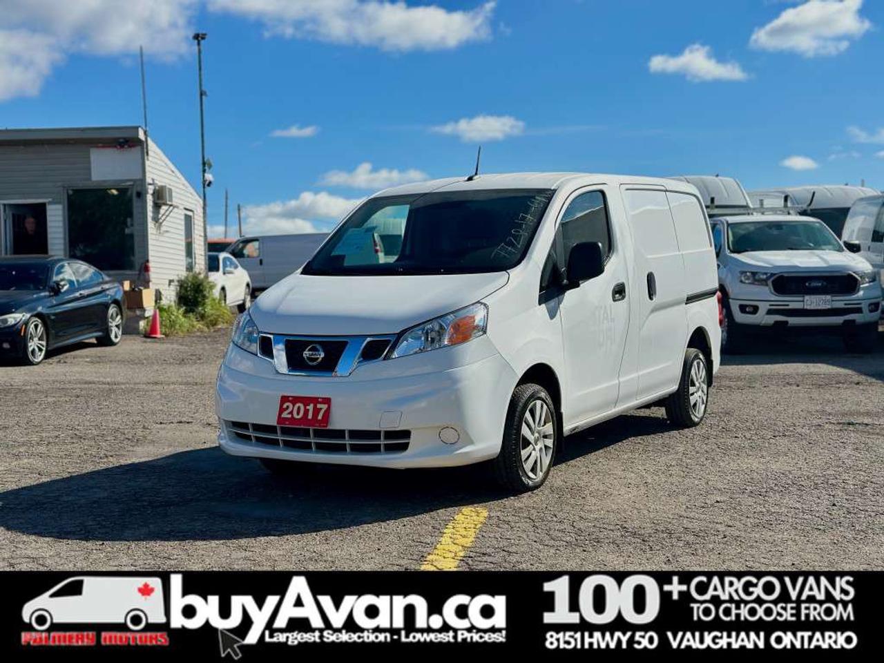2017 Nissan NV200 SV Cargo Van Tech Pkg LOW KMS FULLY CERTIFIED Photo