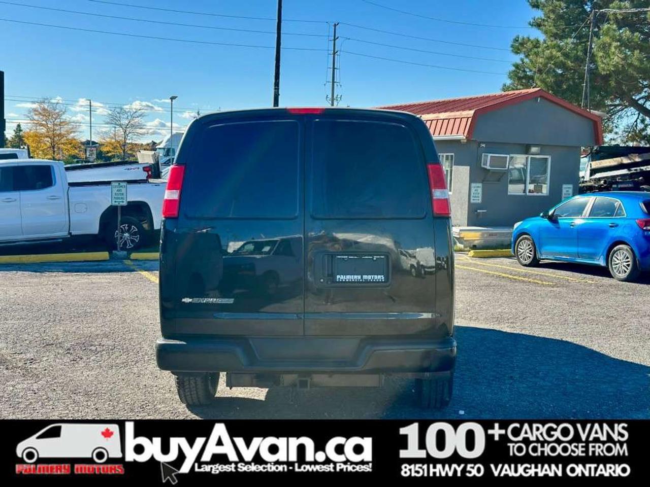 2021 Chevrolet Express 2500 2500 135WB + Divider Shelves *NO EXTRA FEES* Photo